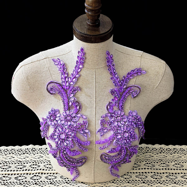 Floral Bloom Vine Applique